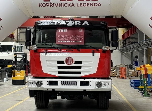 To koniec pewnej epoki. Z linii produkcyjnej zjechała ostatnia Tatra 815