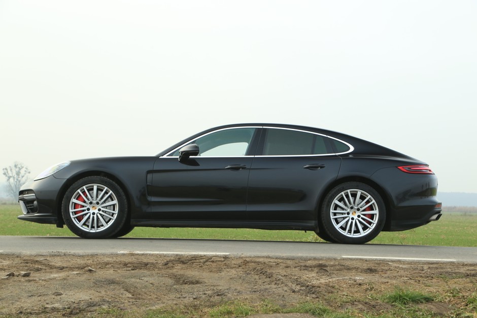 Porsche Panamera Turbo