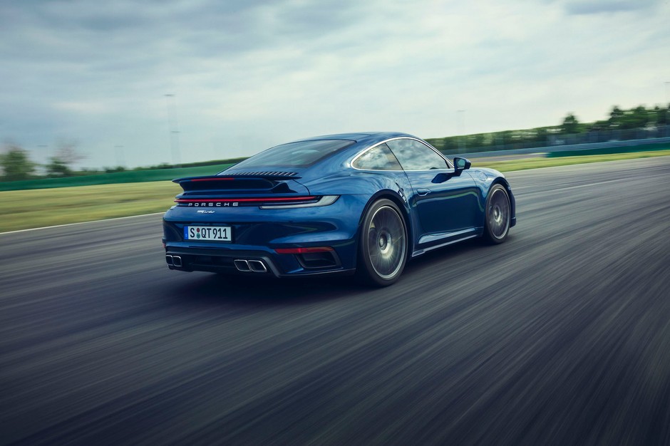 Porsche 911 Turbo (992)