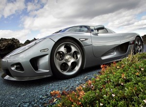 Koenigsegg CCX – takie auto wjechało w tłum