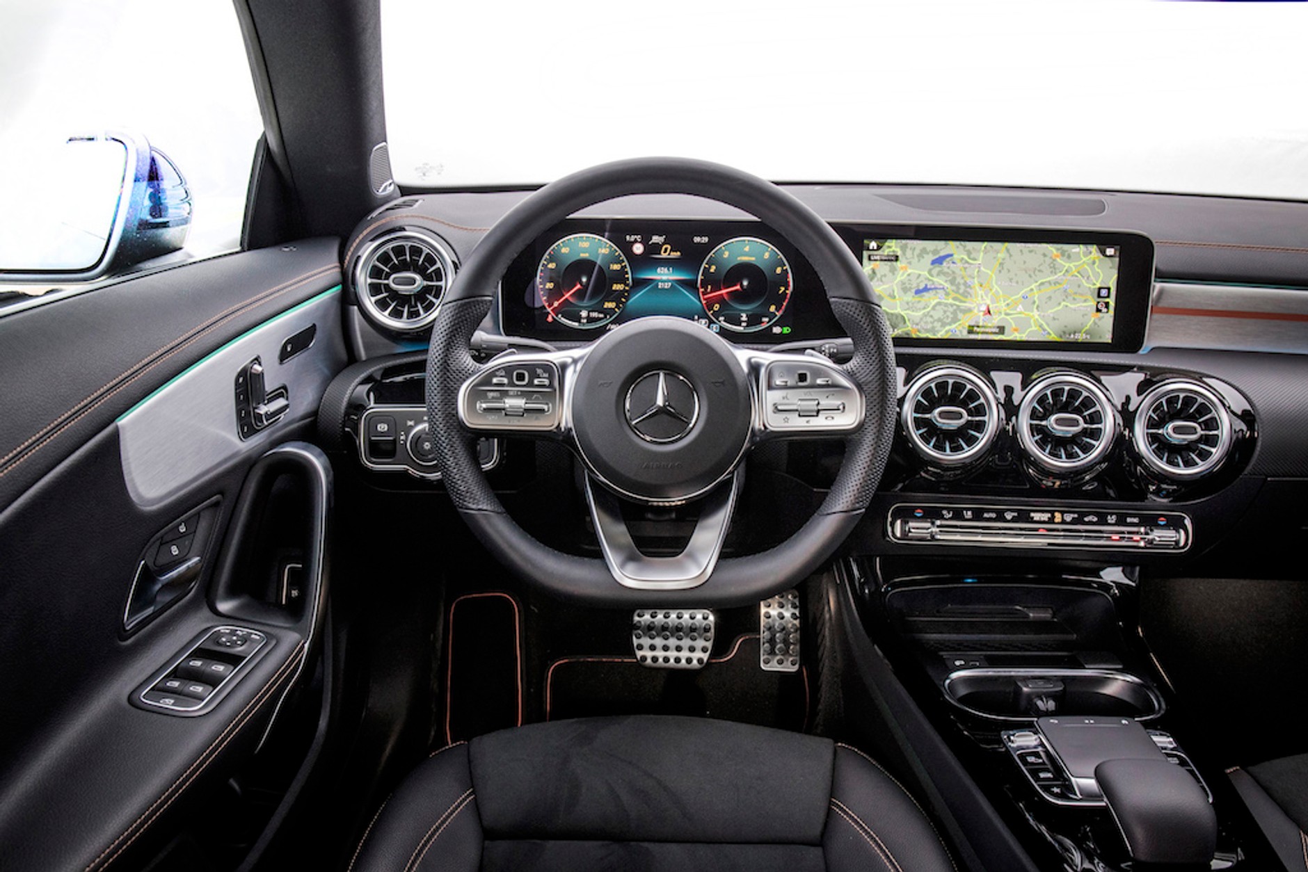 Nowy Mercedes CLA coupe