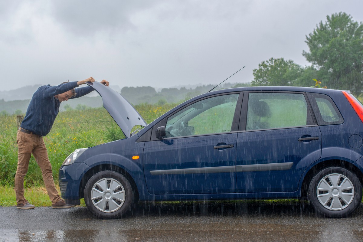 Znasz się na autach? jeżeli tak, to po tych objawach poznasz, co się zepsuło.Quiz nie tylko dla mechaników