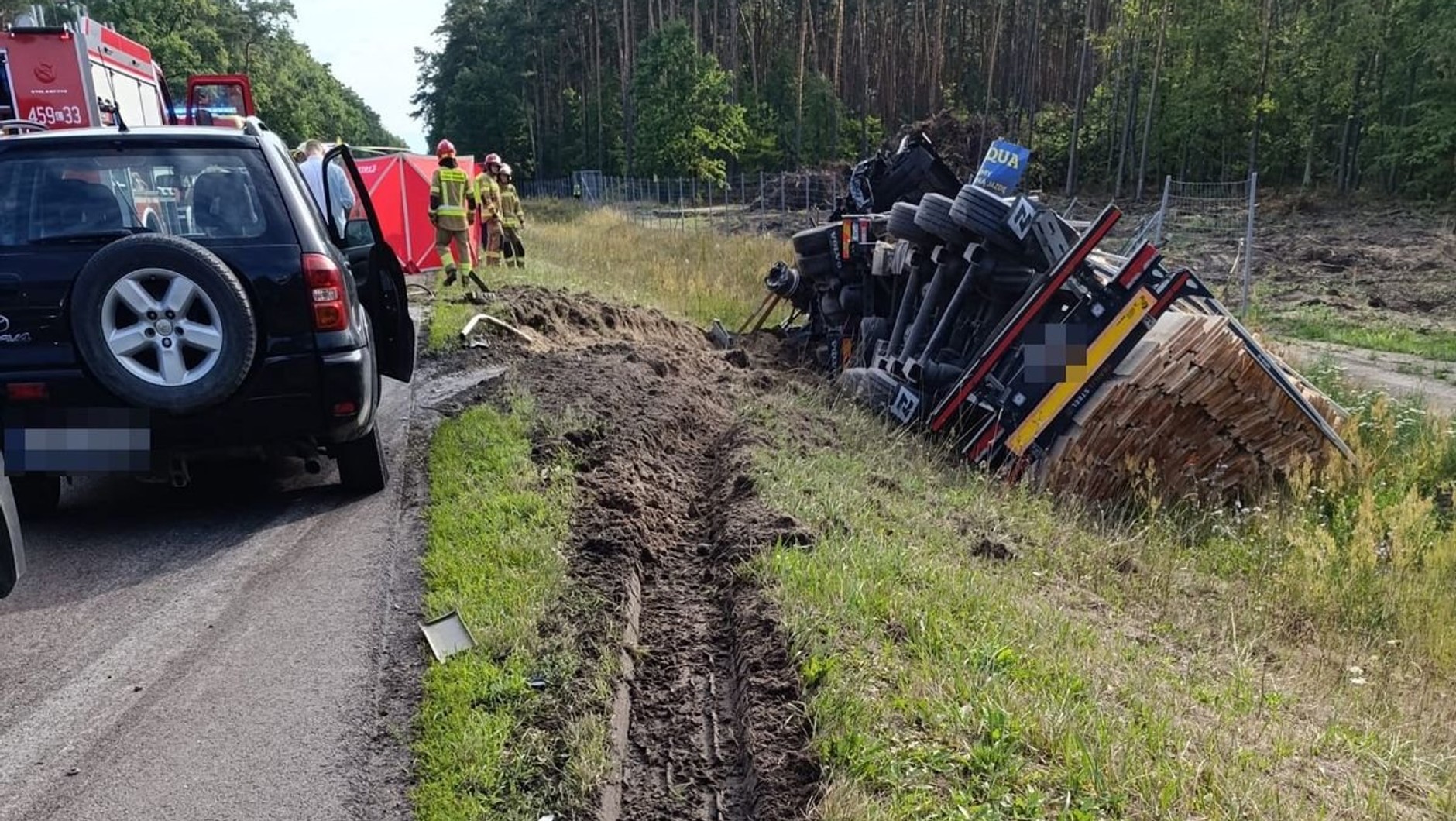 Wypadek ciężarówek