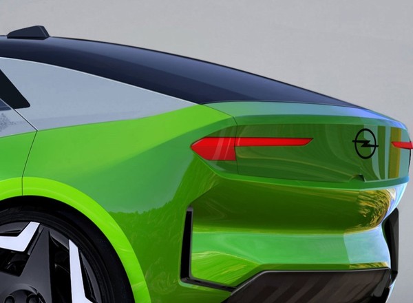 Szef Opla wskazuje, co trzeba zrobić, aby nowe auta potaniały. Mówi też o powrocie Manty