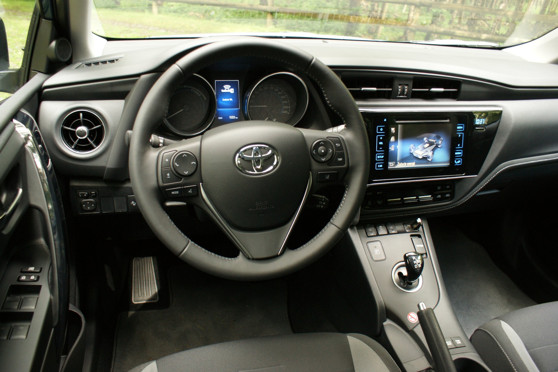 Toyota Auris po face liftingu