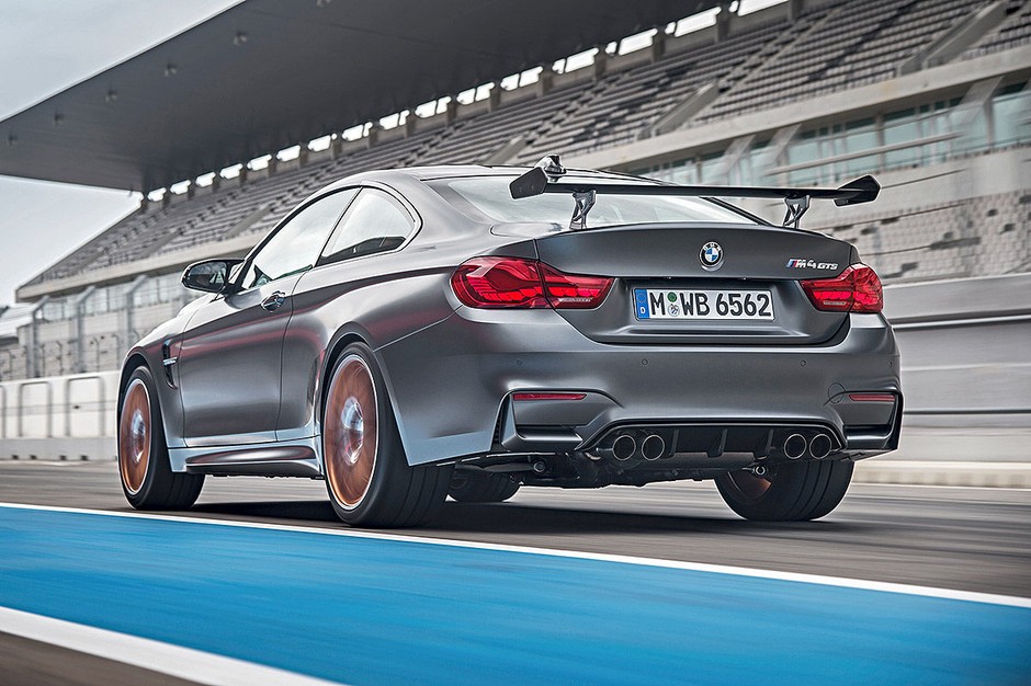 BMW M4 GTS