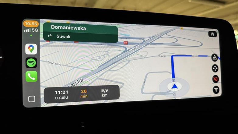 Google Maps w Apple CarPlay
