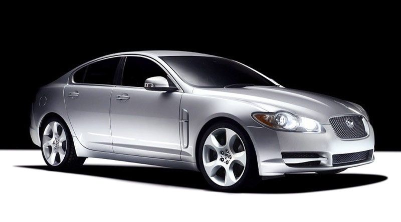 IAA Frankfurt 2007: Jaguar XF – kot ratunkowy (zdjęcia i informacje)