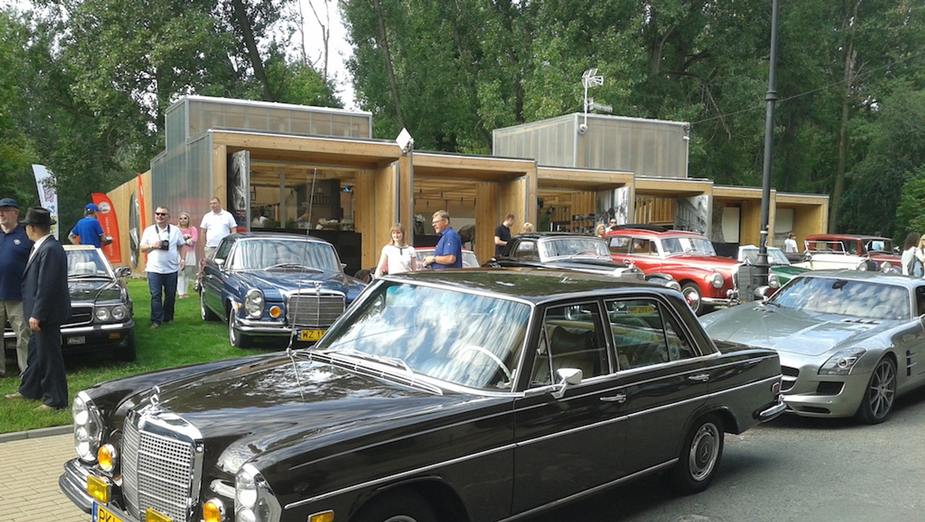 Mercedes W111