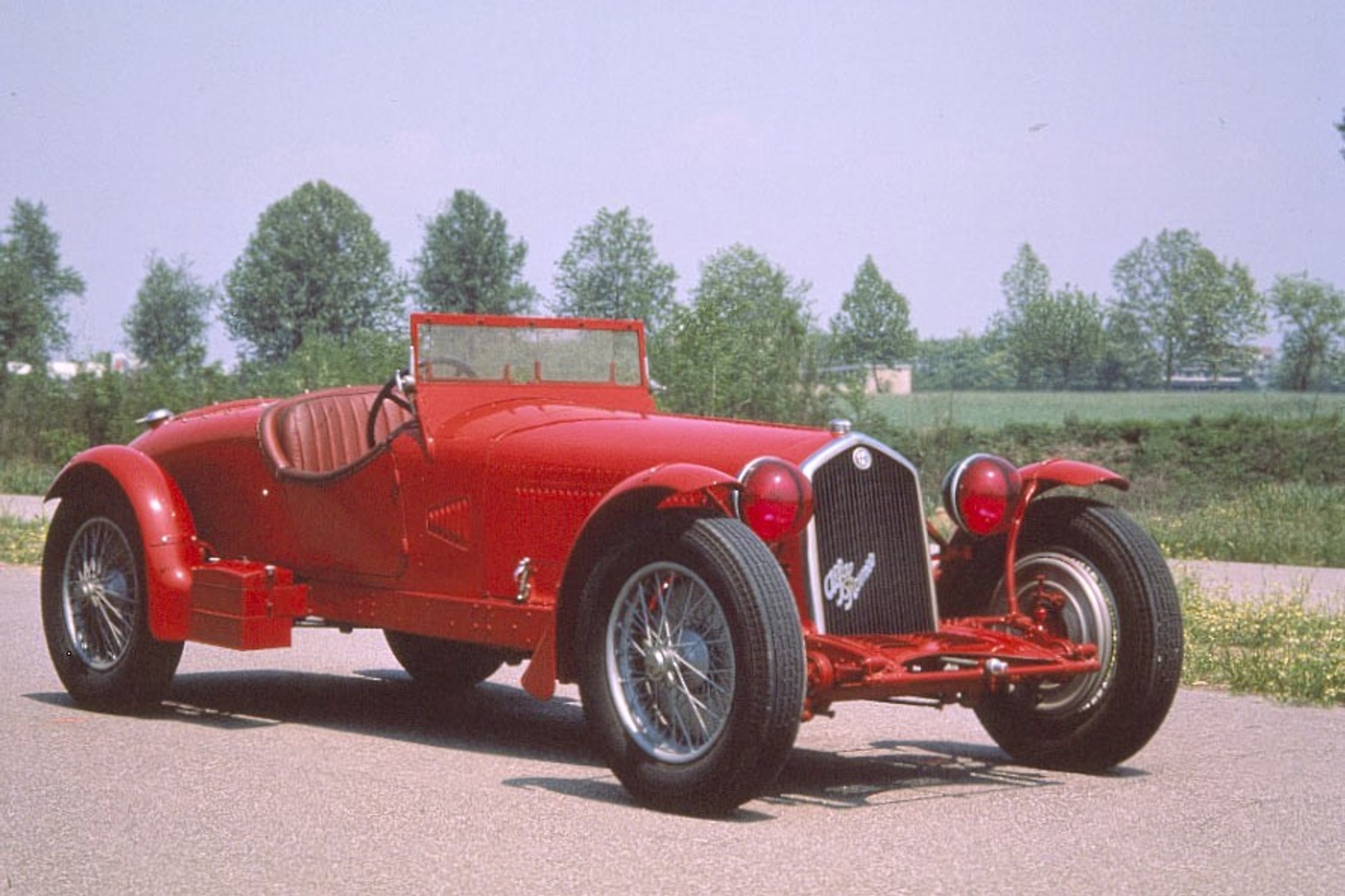 Alfa Romeo: rajd i wielka parada w Mediolanie z okazji 100-lecia (26-27.07.2010)