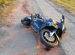 Policja podczas pościgu doprowadziła do śmiertelnego wypadku motocyklisty