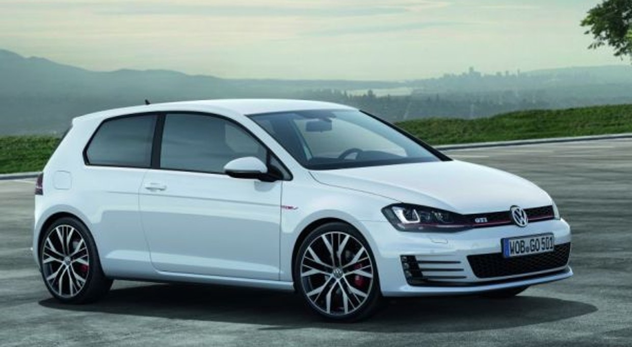 Volkswagen ujawnia nowe zdjęcia Golfa GTI