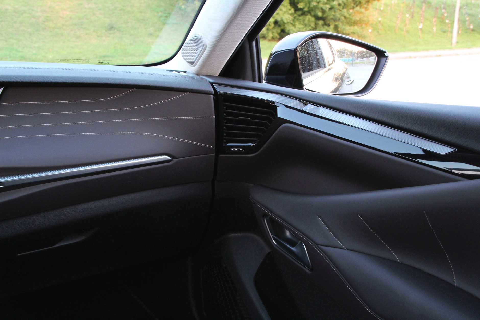 DS 4 PHEV Antoine De Saint Exupery