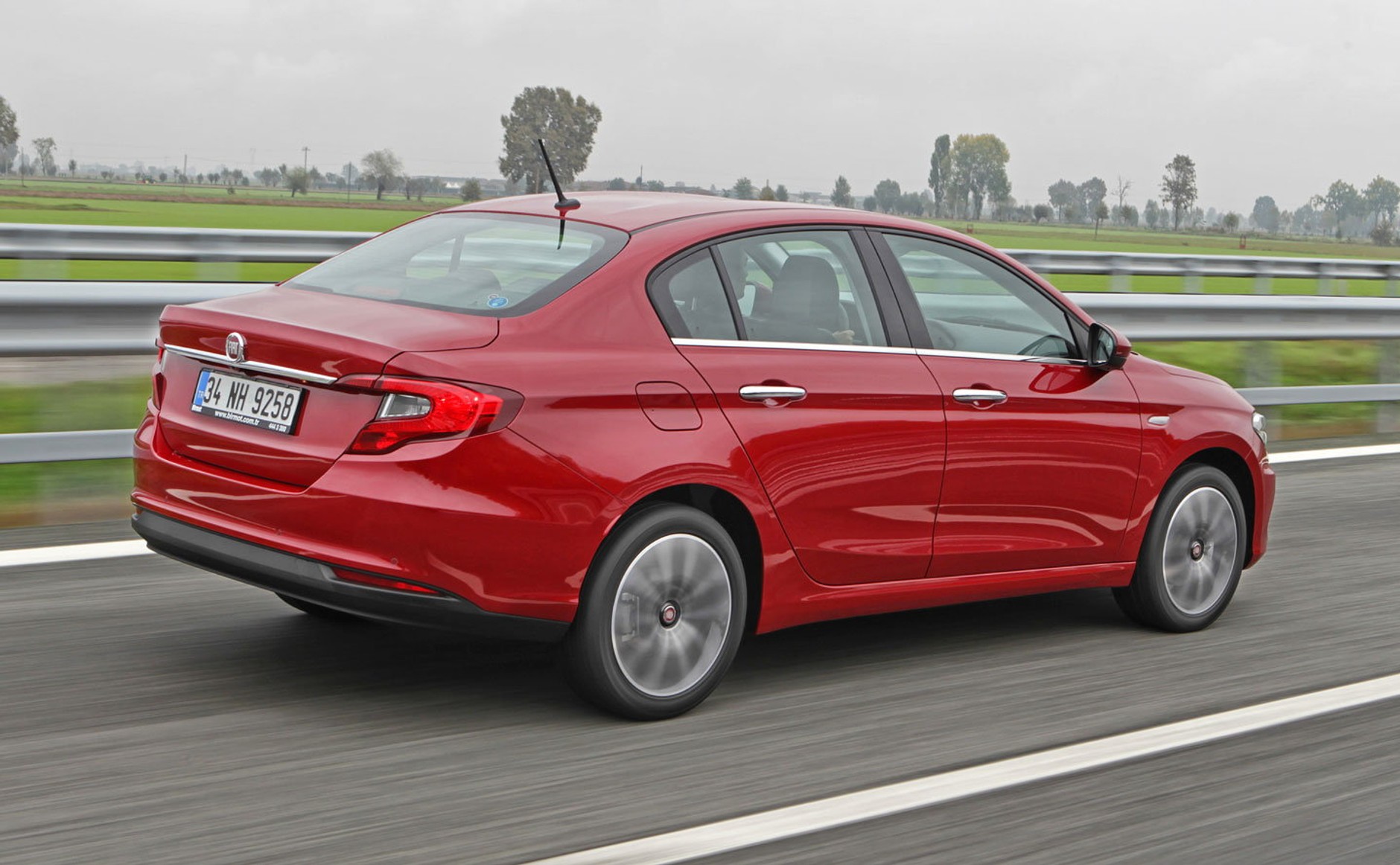 Nowy Fiat Tipo za 45 tys. zł (polskie ceny)