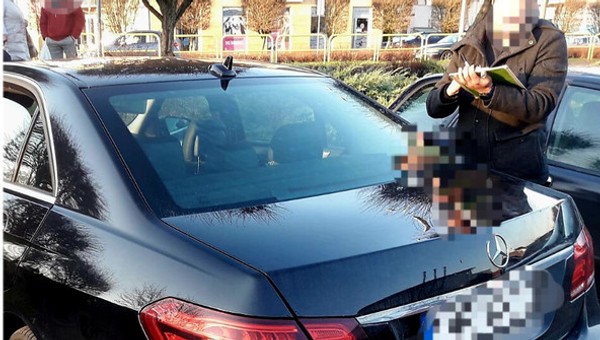 Rejestrował drogie auta na "słupy". Wyłudził w ten sposób ponad 3,5 mln zł
