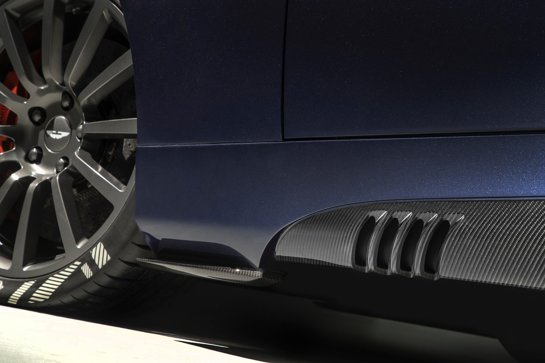 Aston Martin Vanquish 25 by CALLUM