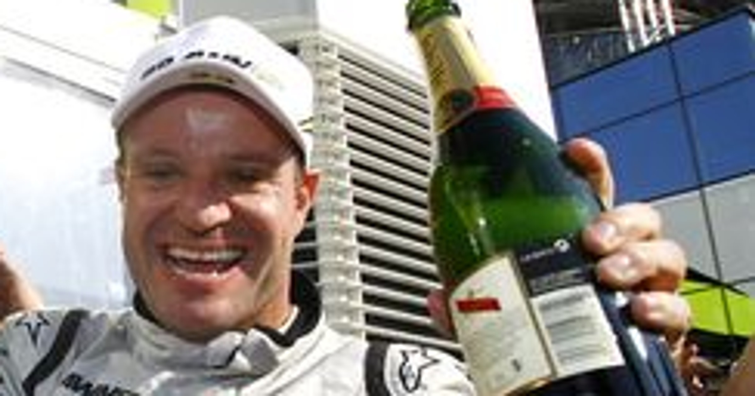 Grand Prix Brazylii 2009: ulewa nad Interlagos, Barrichello z pierwszego pola (kwalifikacje na żywo)