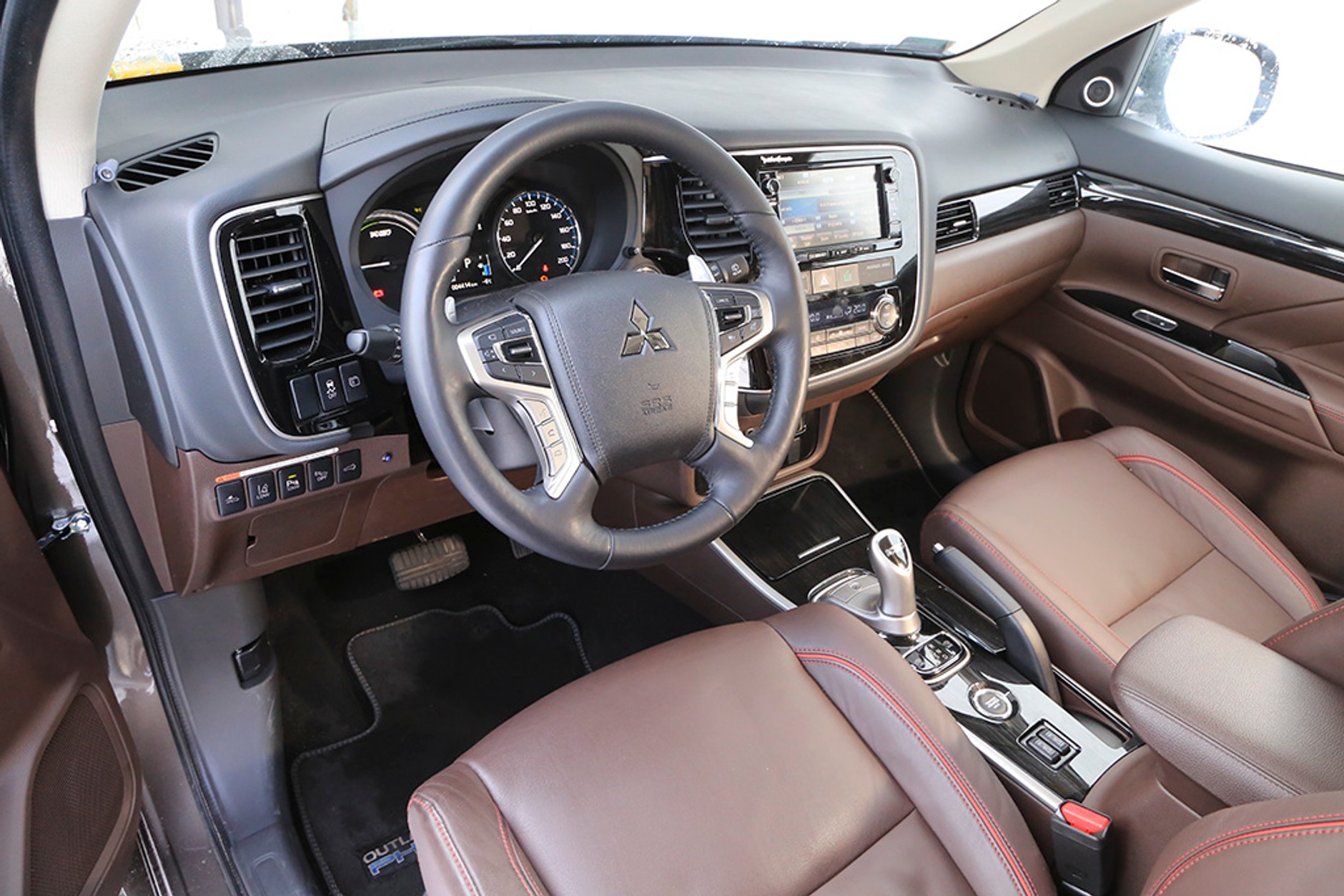 Mitsubishi Outlander PHEV