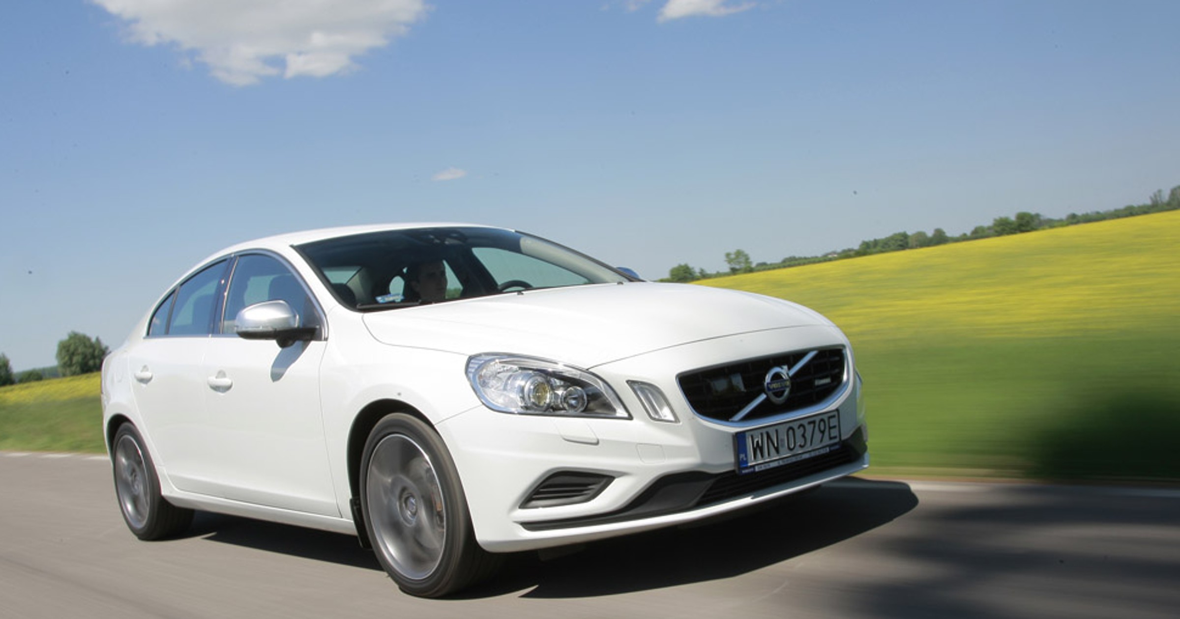 Test Volvo S60 D5 R-Design: dla miłośników mocnych diesli