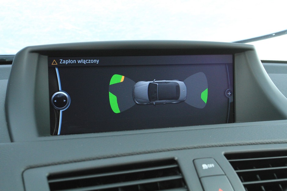 Test BMW 123d: czy mały kabriolet BMW ma sens?
