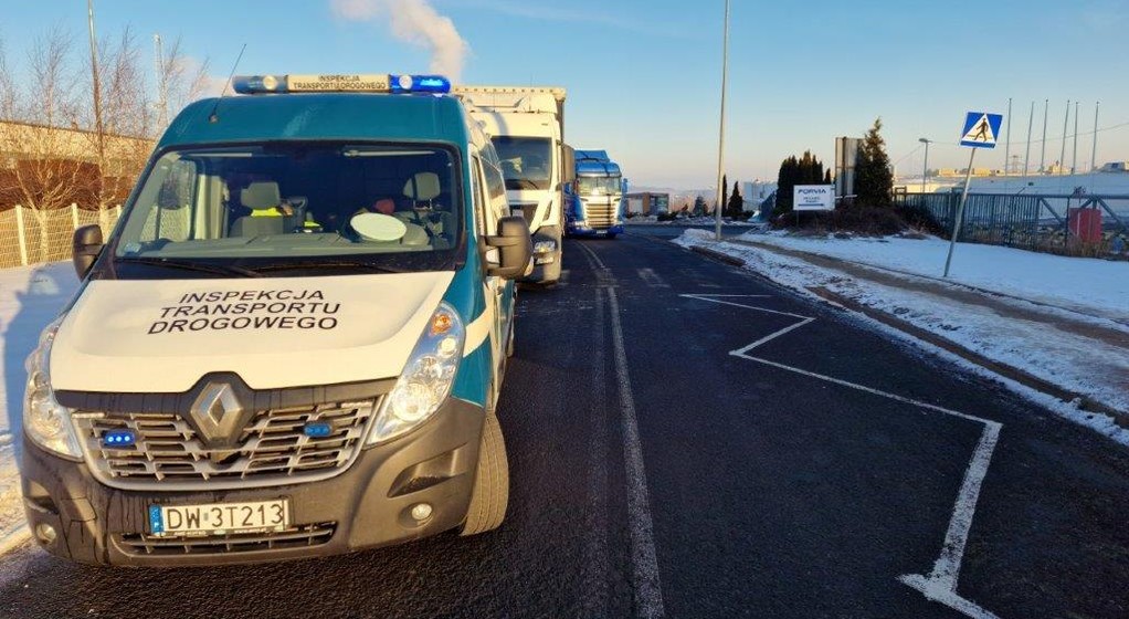 ITD odzyskało skradziony ciągnik siodłowy. Sam się o to prosił