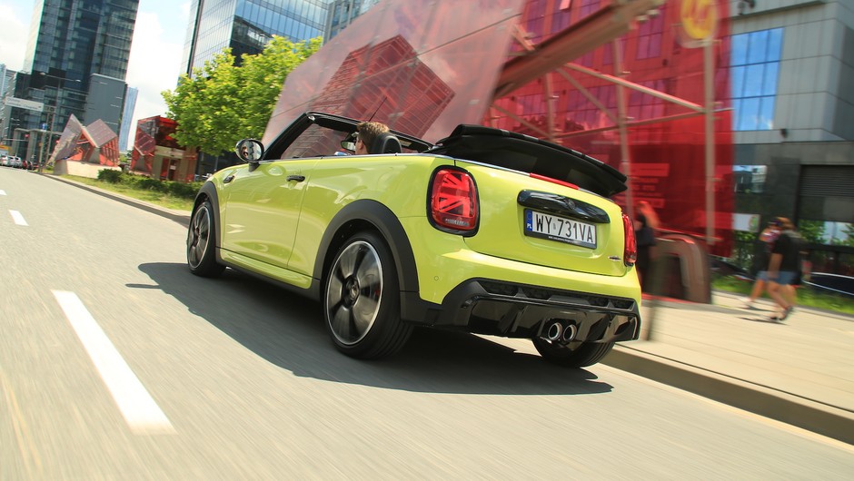 MINI John Cooper Works Cabrio (F57 2021)