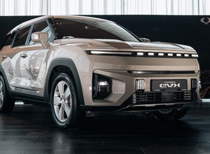 SsangYong Torres EVX ma odważną stylistykę, zachęca ceną i zachwyca gwarancją