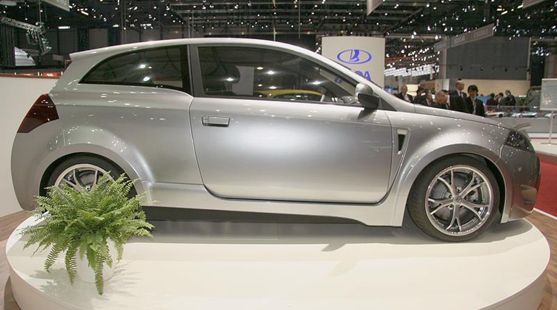 Genewa 2007: studyjna Łada C