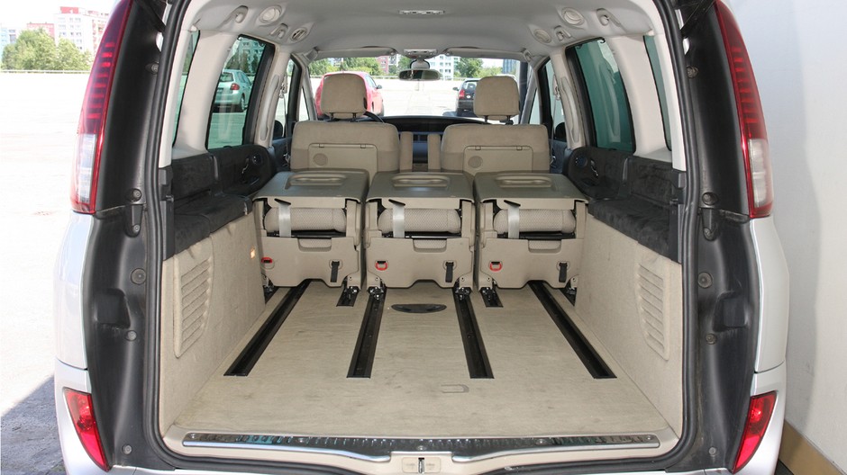 Renault Espace IV (2002-14); 2010 r. – 24 500 zł