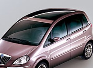 Lancia Musa Poltrona Frau: luksusowa odmiana kompaktowego minivana