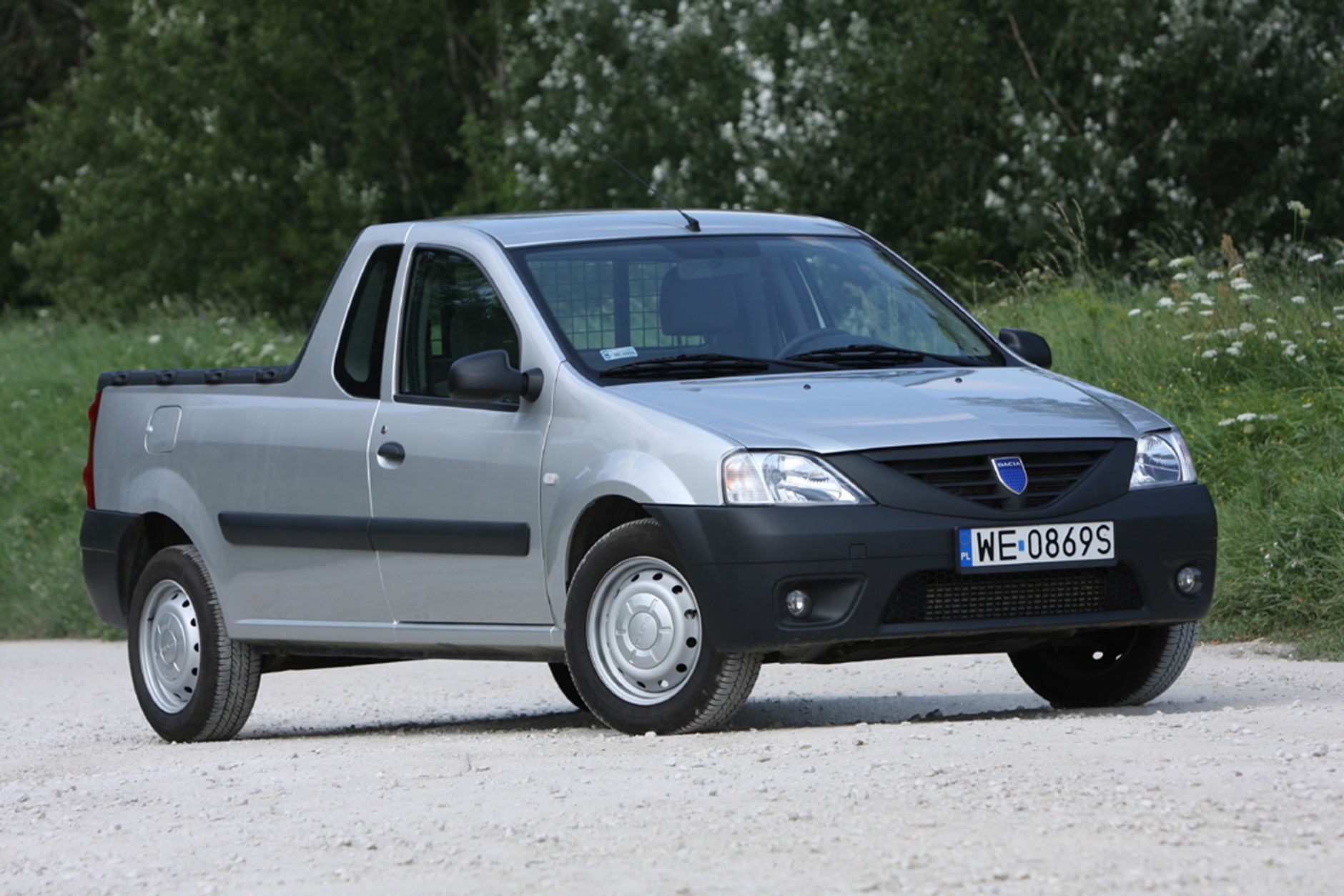 Dacia Logan - Pick-up wyścigowiec