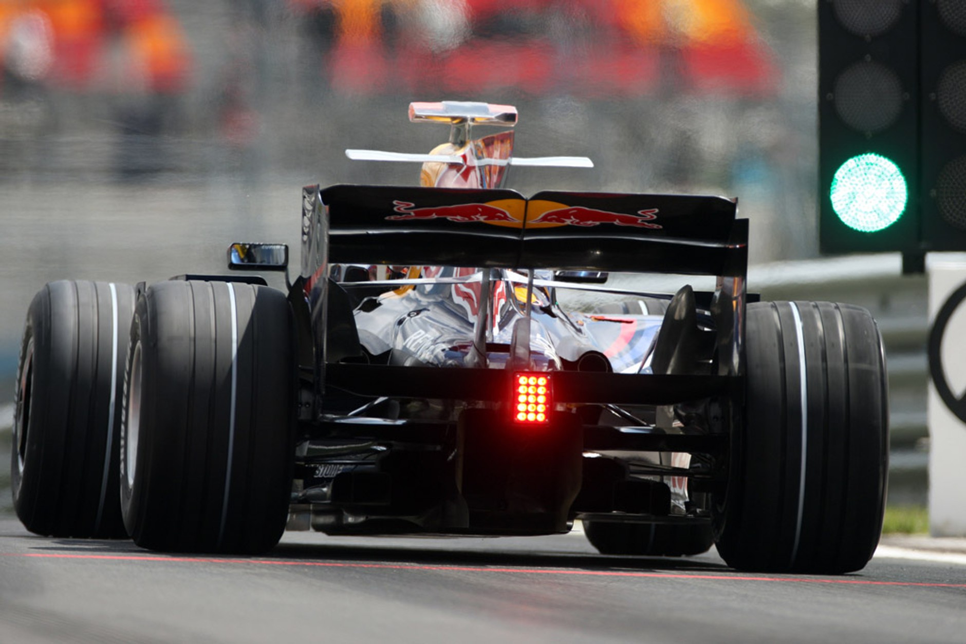 Trudny sezon dla  Formuły 1