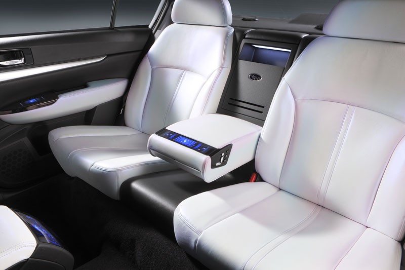 Detroit 2009: Subaru Legacy Concept – zapowiedź nowej generacji