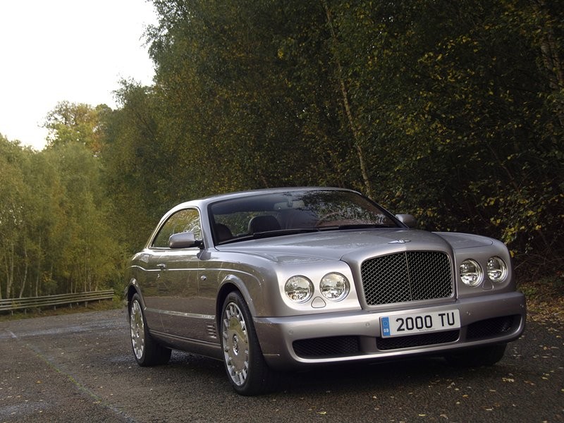 Bentley Brooklands: oficjalne dane techniczne