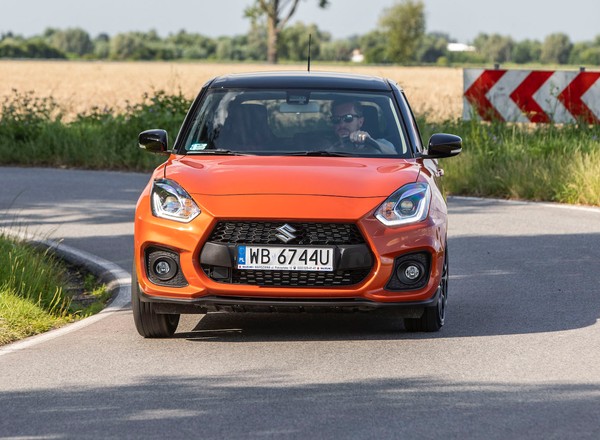 Suzuki Swift Sport Hybrid - „Sport” z elektrycznym doładowaniem
