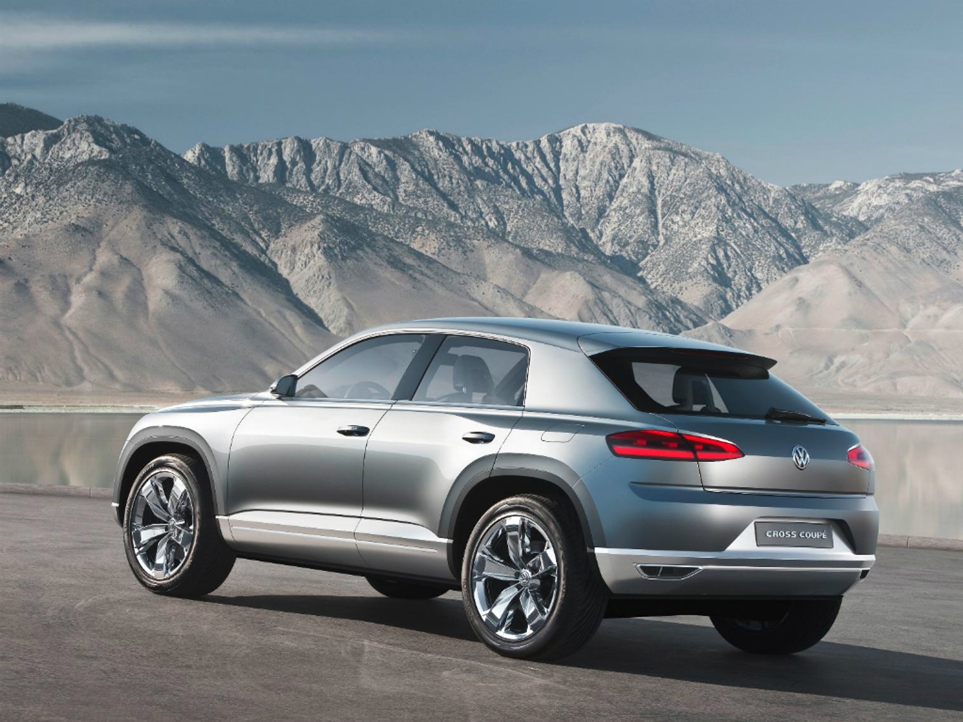 Volkswagen Cross Coupe: konkurent Evoqua?