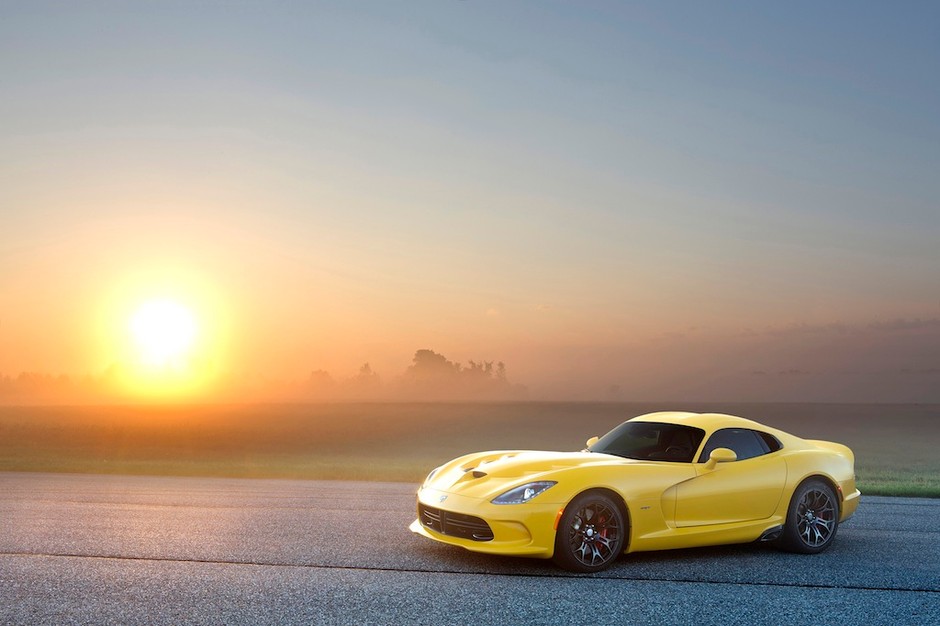 SRT Viper: amerykański drapieżnik