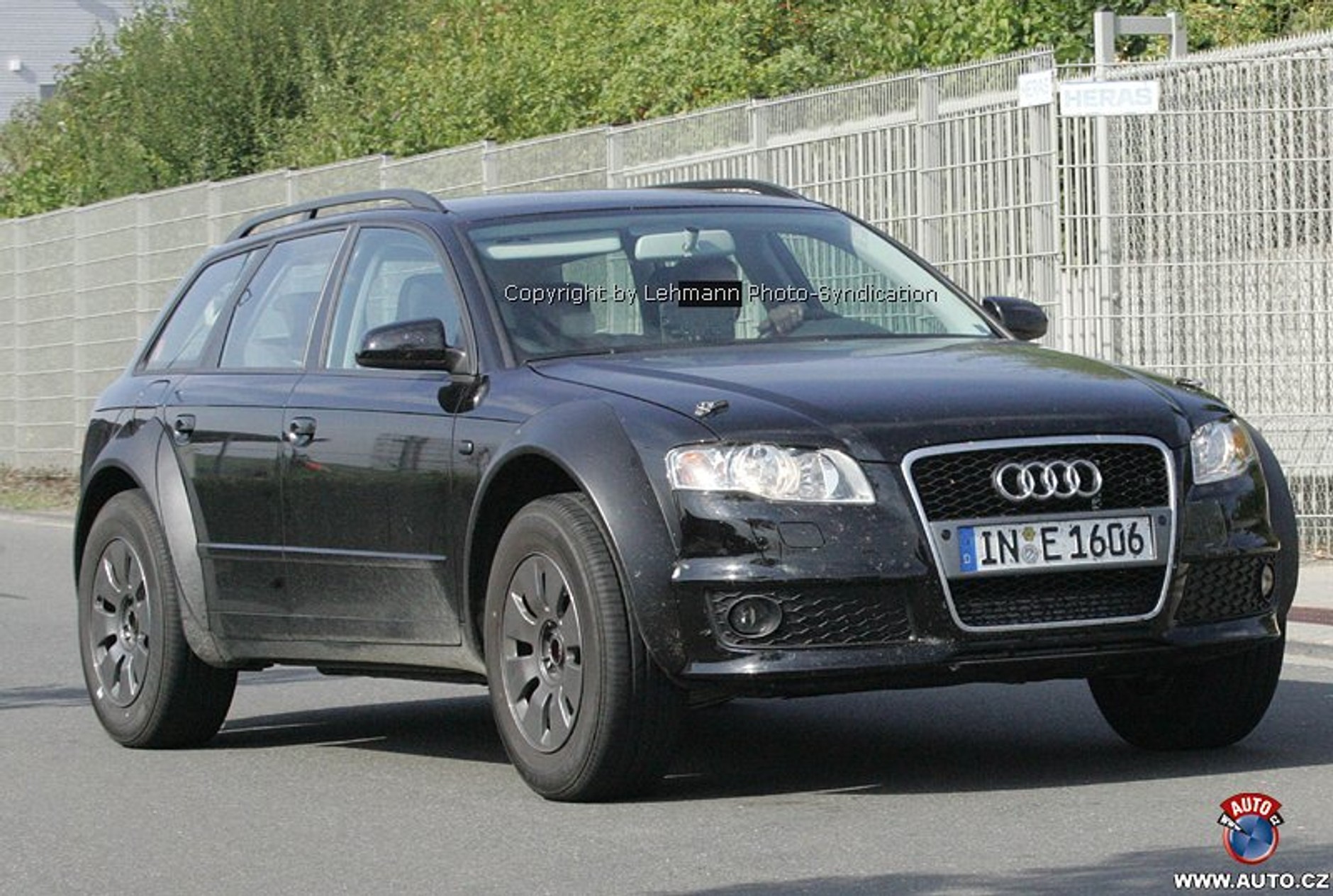 Zdjęcia szpiegowskie: Audi Q5