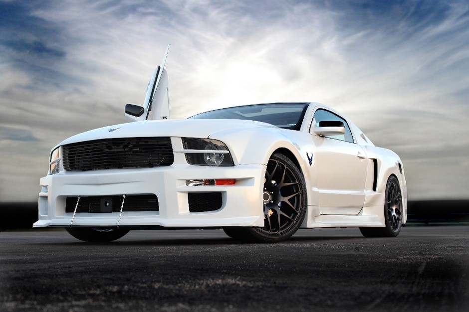 Ford Mustang nie tylko dla pilota