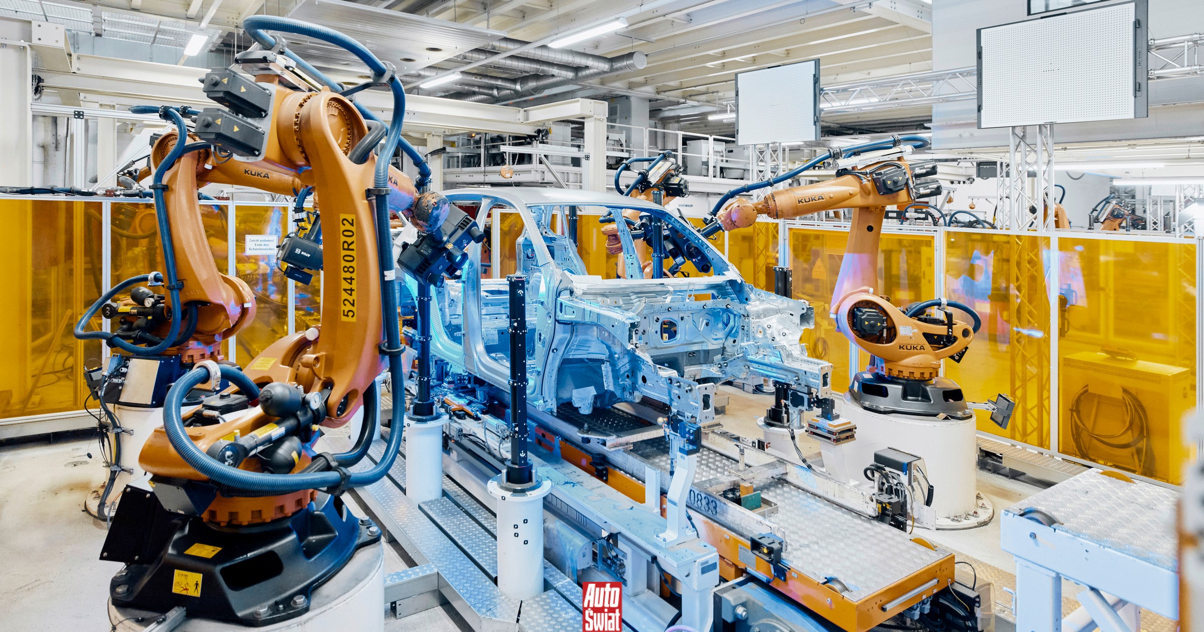 Staną dwie linie produkcyjne w Wolfsburgu. Volkswagen ujawnił powód decyzji