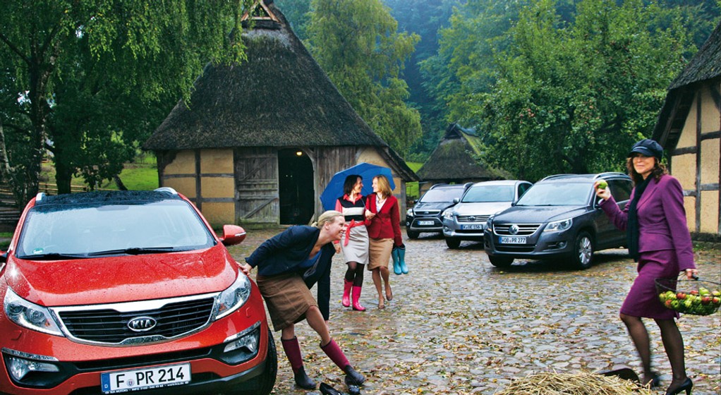 Bo miasto to też jest jakiś teren: Kia Sportage kontra Ford Kuga, Toyota RAV4 i VW Tiguan