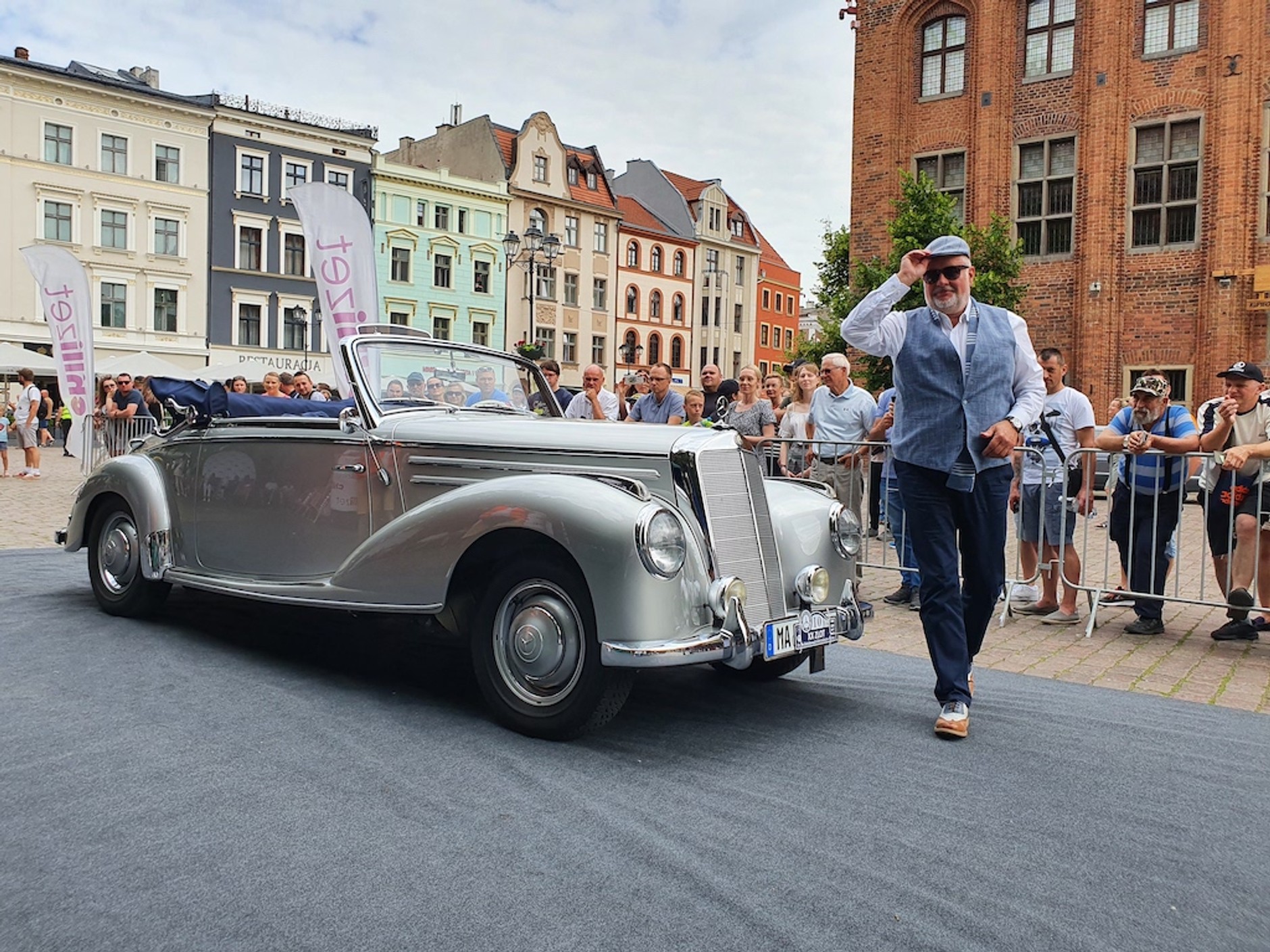 Zlot Mercedesów w Toruniu