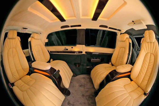 Mercedes Sprinter: biuro w vanie