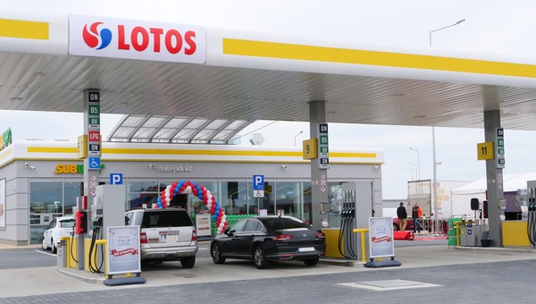 Marża Lotosu w miesiąc wzrosła o 700 proc. UOKiK zażąda wyjaśnień 