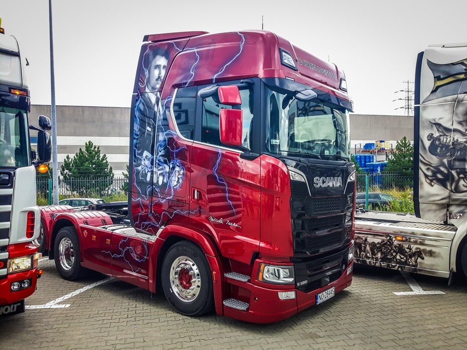 Scania S 580