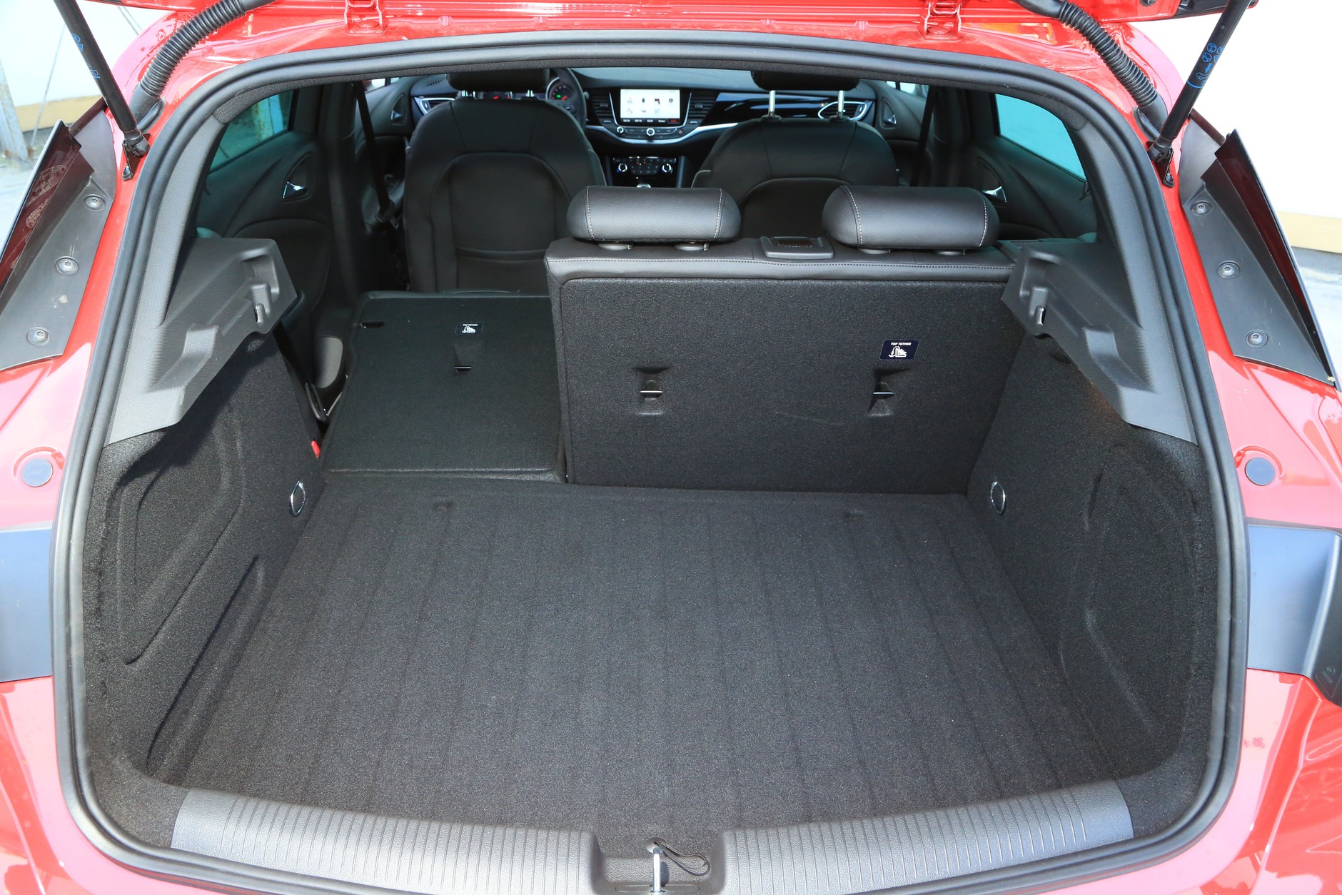 Nowy Opel Astra 1.4 Turbo