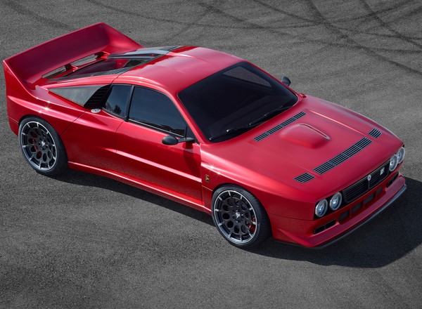 Legendarna Lancia powraca do życia – oto Kimera EVO37