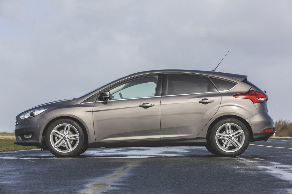 Porównanie: Audi A3, BMW 116d, Citroen C4, Ford Focus, Peugeot 308