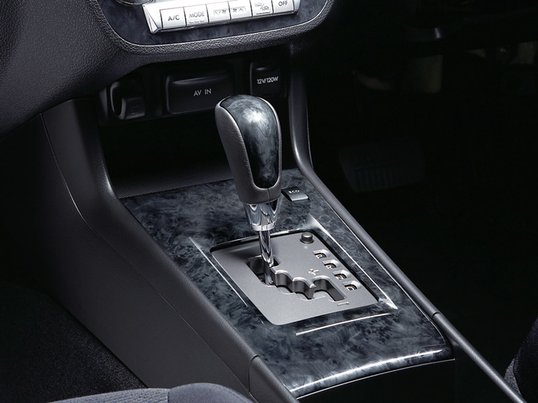 Subaru Exiga: pierwsze zdjęcia i informacje