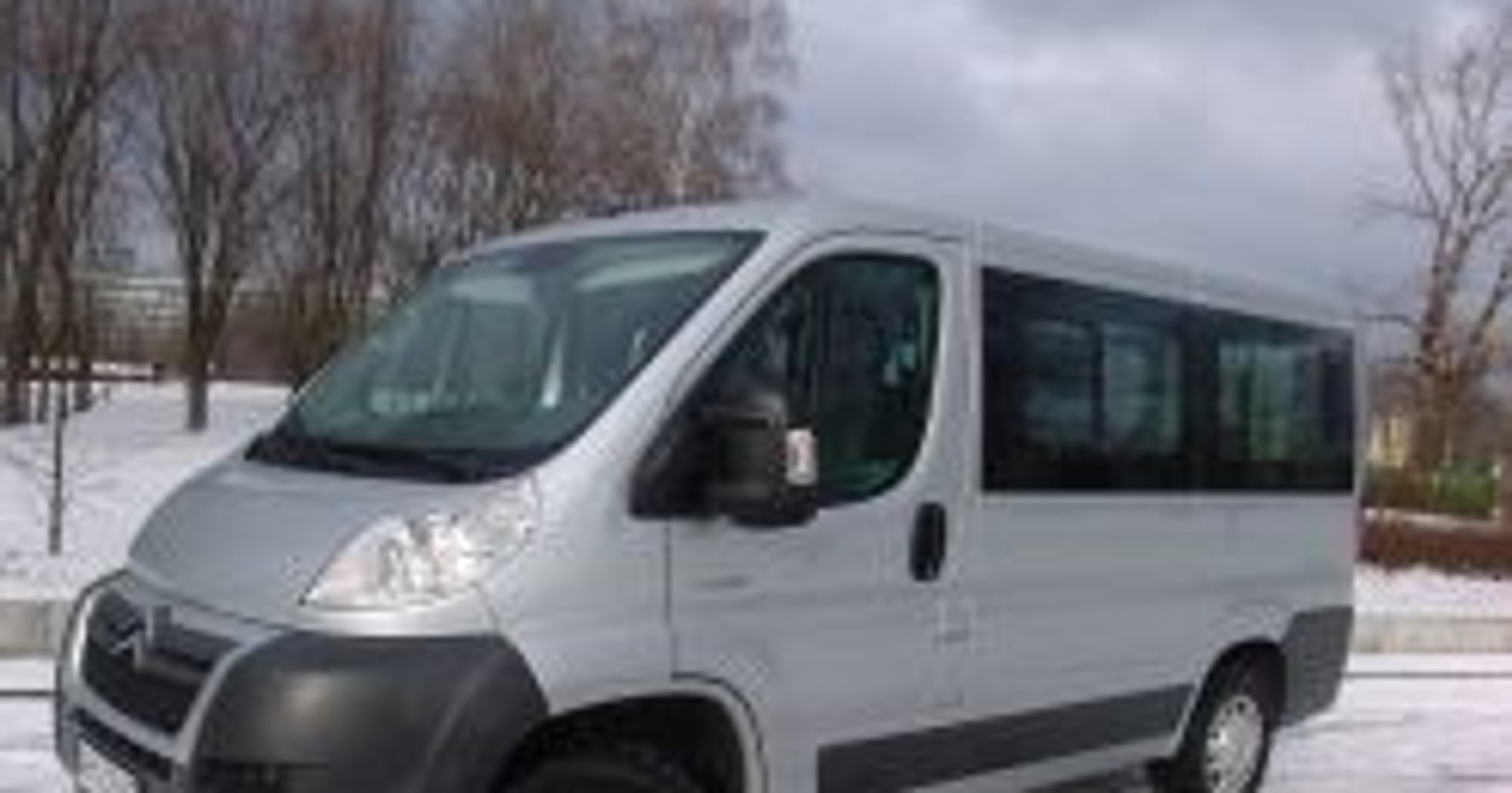 Citroën Jumper 2,2 HDi 120 Kombi: mały autobus i ciężarówka